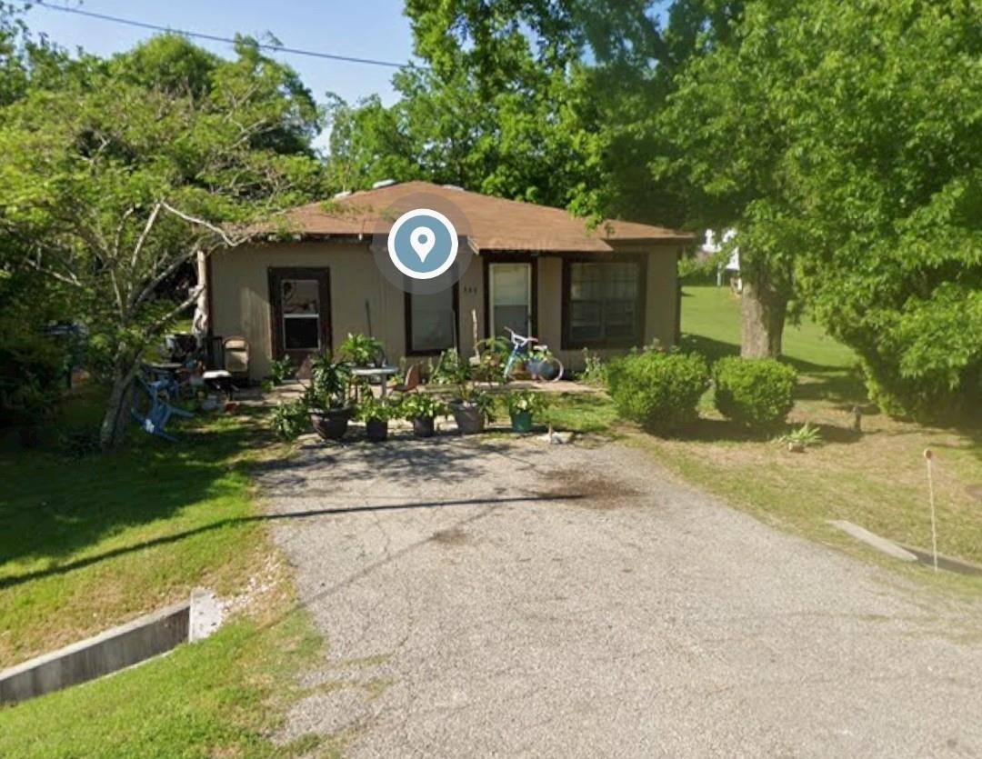 306 W Eggleston ST, Manor, TX 78653