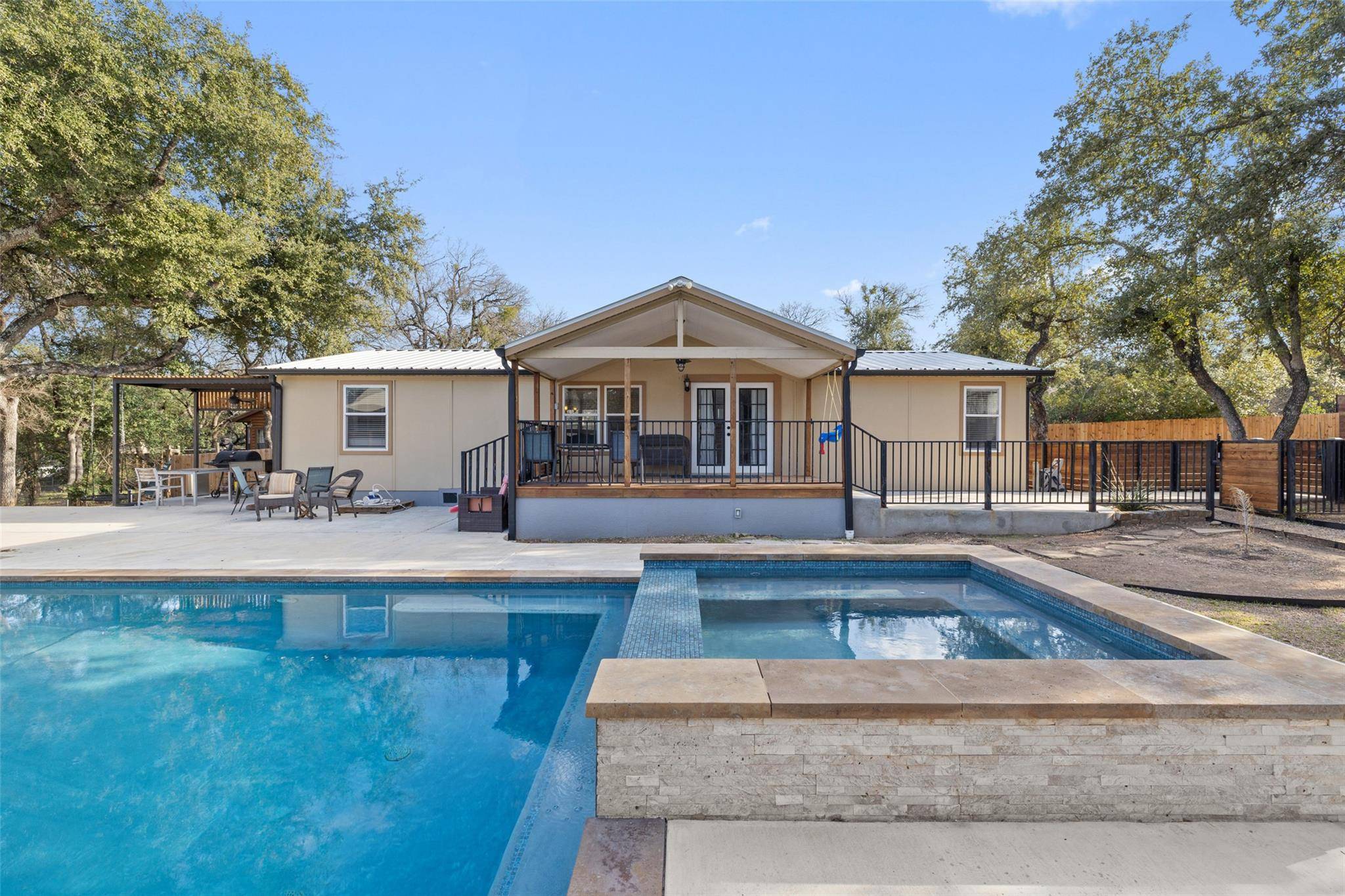 5519 Hi Line RD, Austin, TX 78734