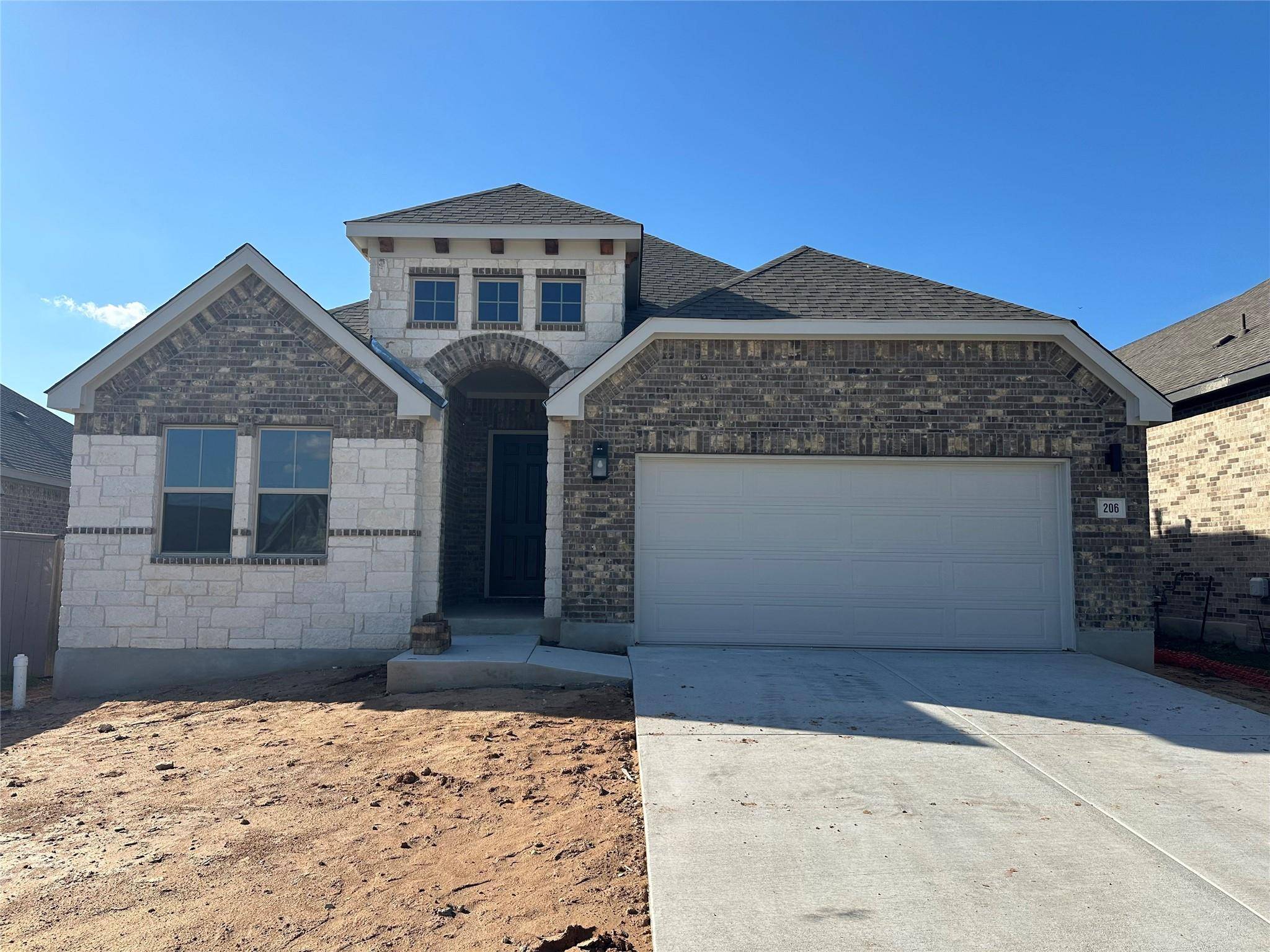 206 Monroe DR, Kyle, TX 78640