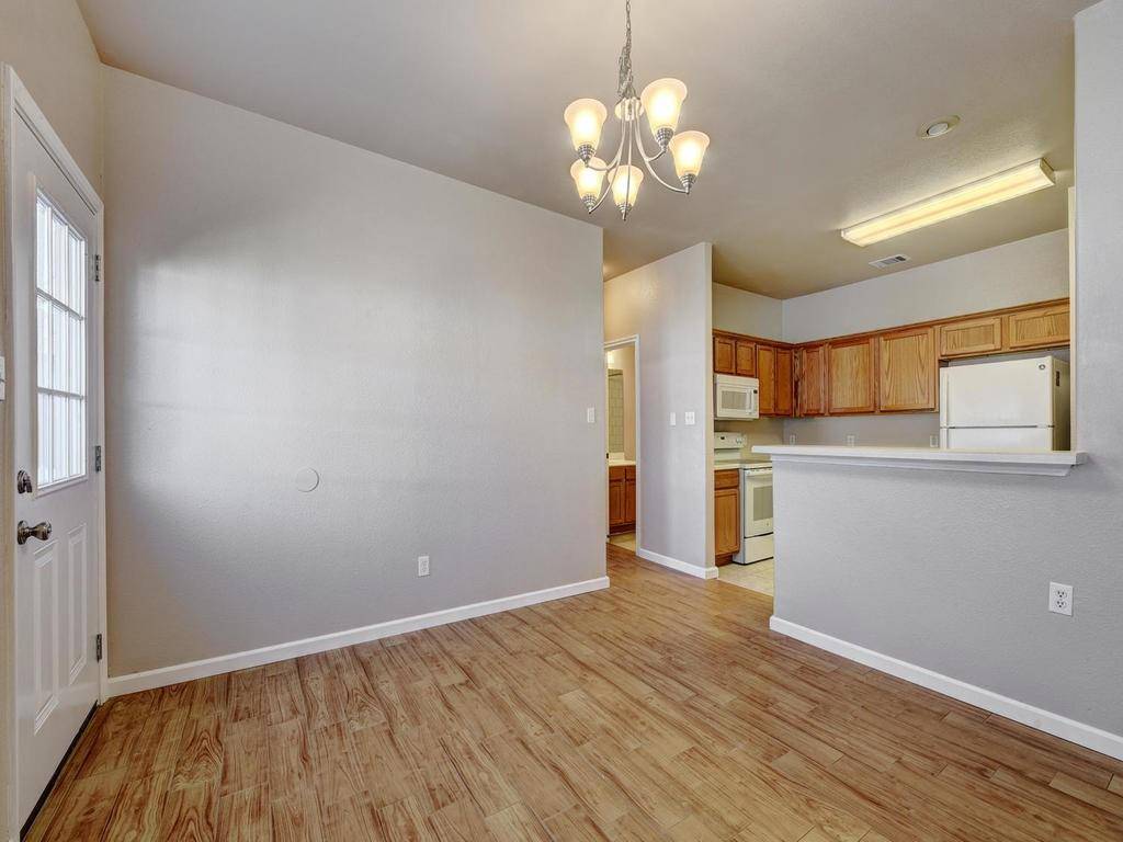 2880 Southampton WAY, Round Rock, TX 78664
