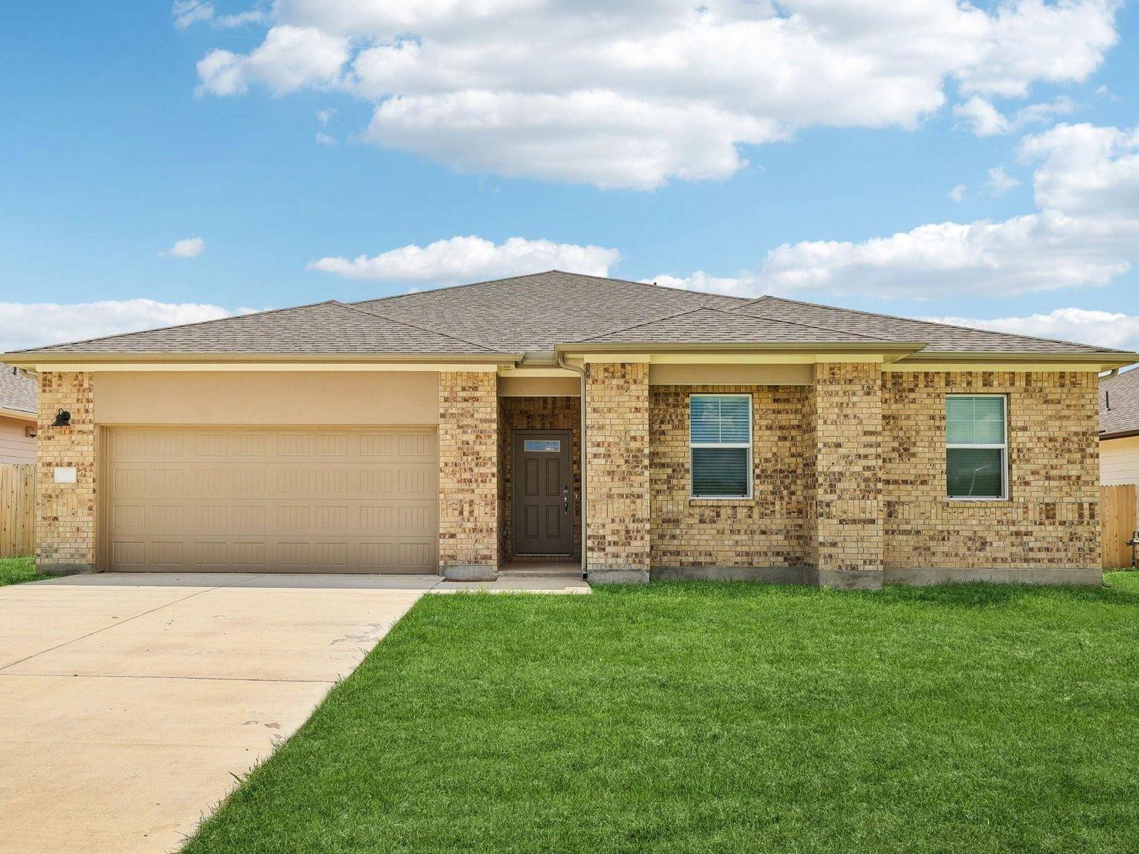 233 Old Town Road, Kyle, TX 78640