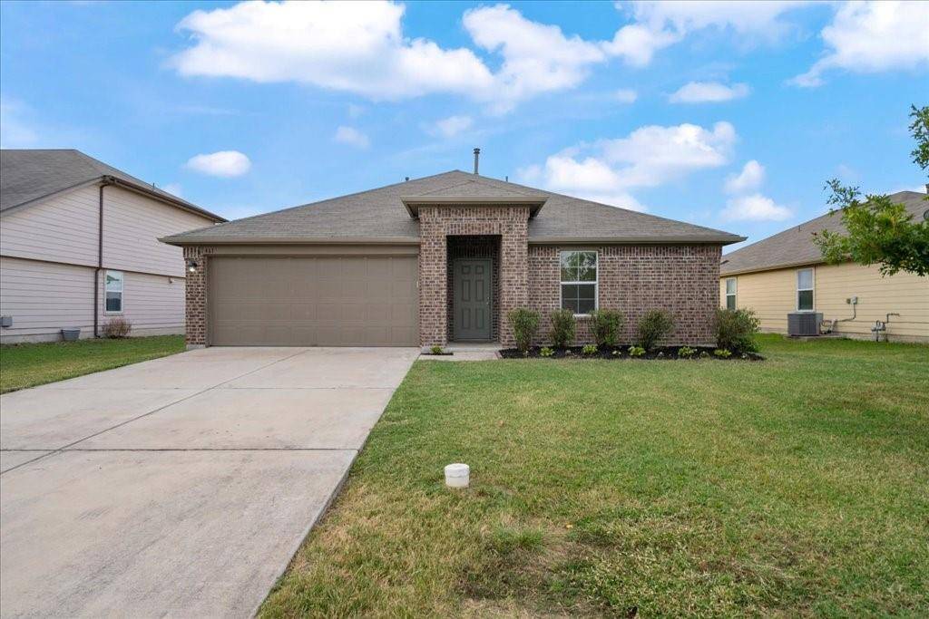 461 Voyager CV, Kyle, TX 78640