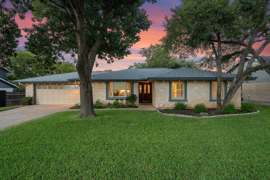 1105 Deep Wood DR, Round Rock, TX 78681