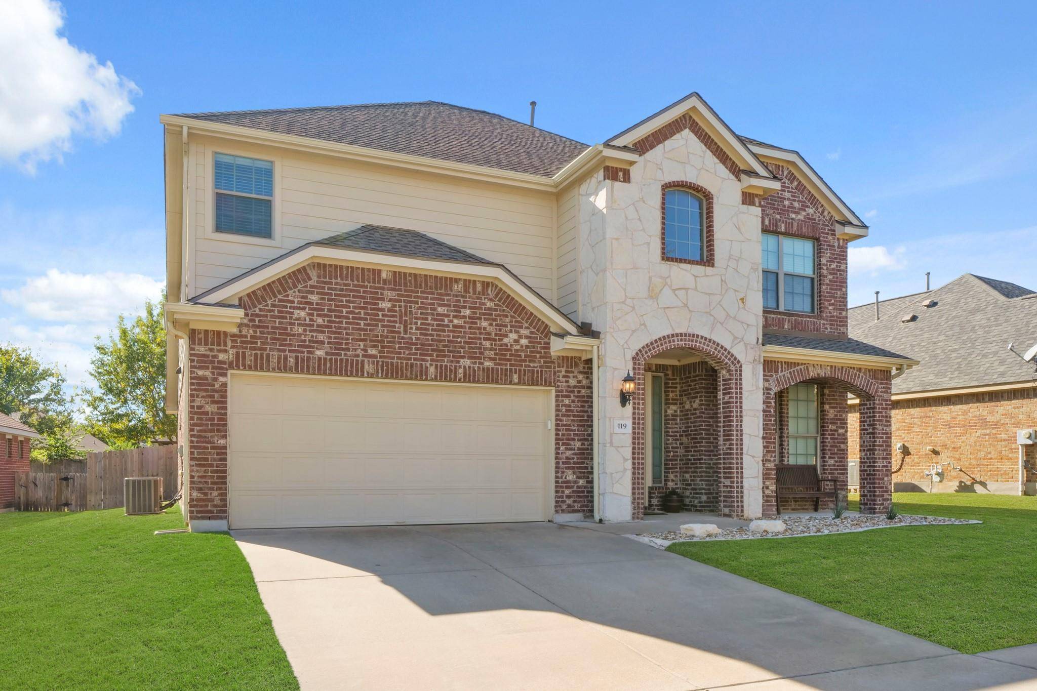 119 Bluehaw DR, Georgetown, TX 78628