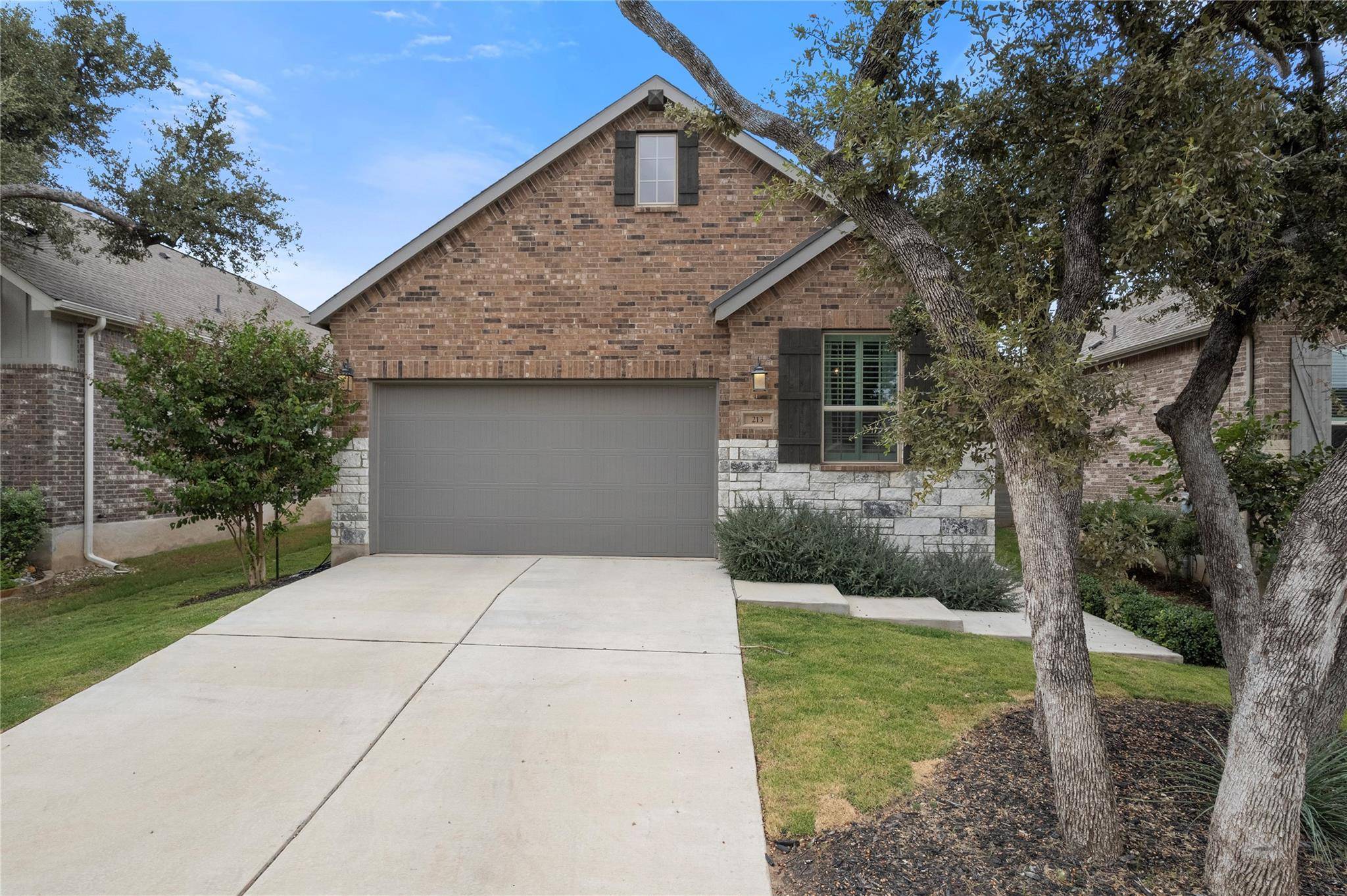 213 Arrowhead Mound RD, Georgetown, TX 78628