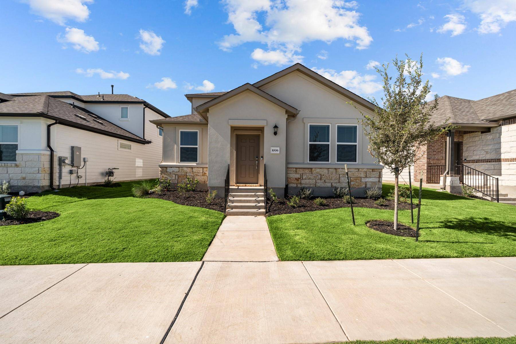 1006 Vanderscile RD, Hutto, TX 78634