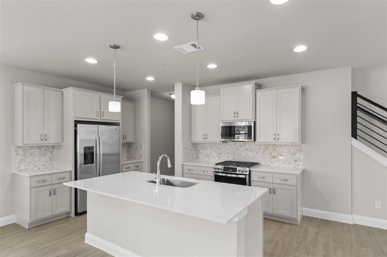 2605 Sam Bass RD #5, Round Rock, TX 78681