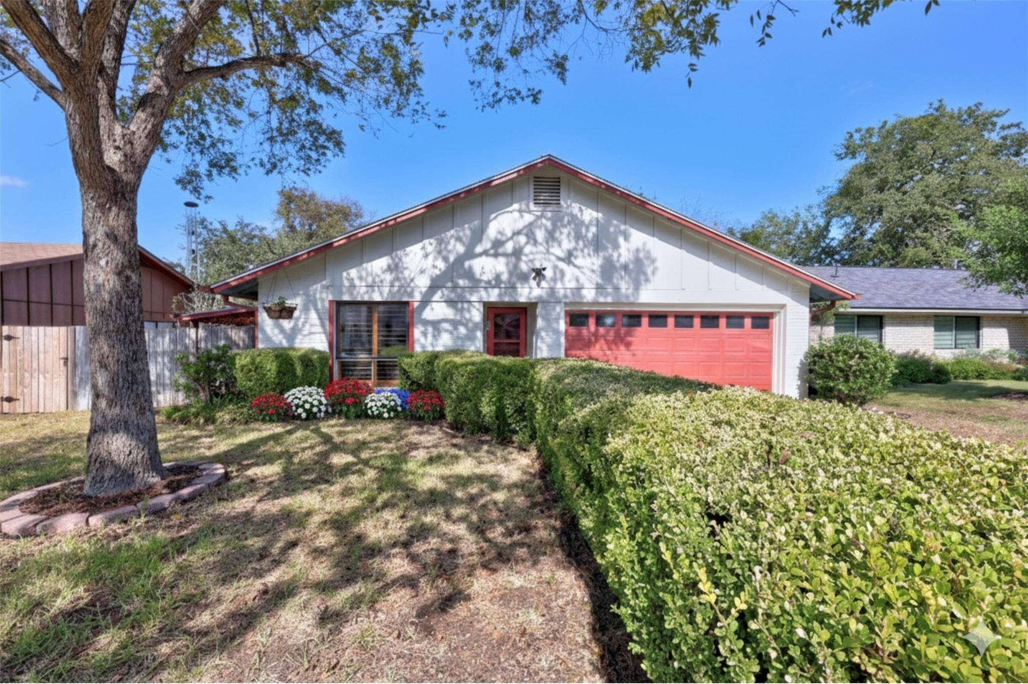 6608 Krollton DR, Austin, TX 78745