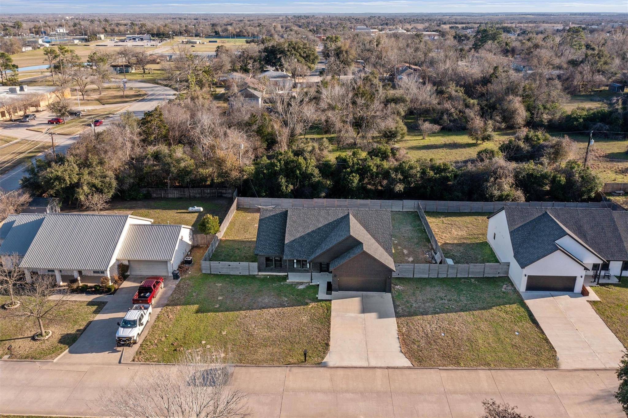 1203 Yokley RD, Rockdale, TX 76567