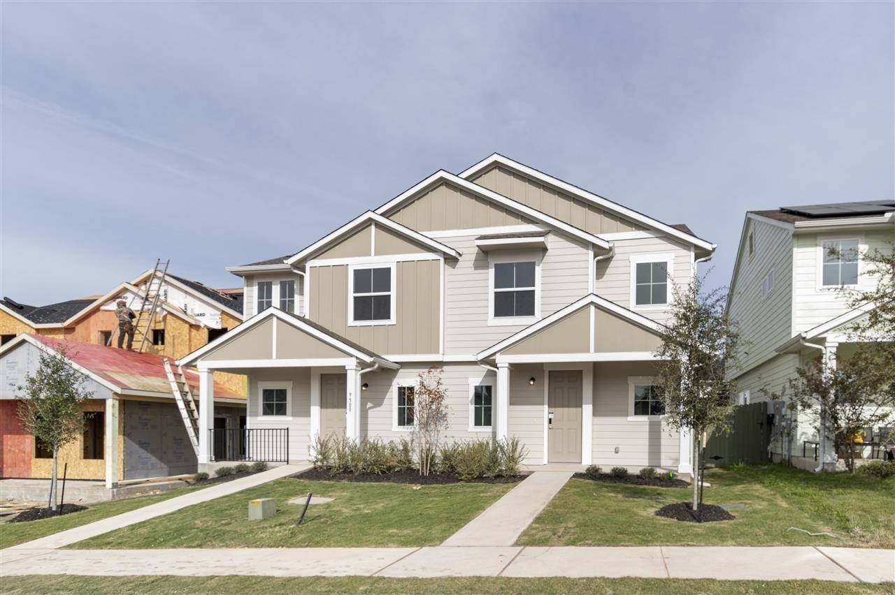 9510 Grapevine Leaf DR, Manor, TX 78653