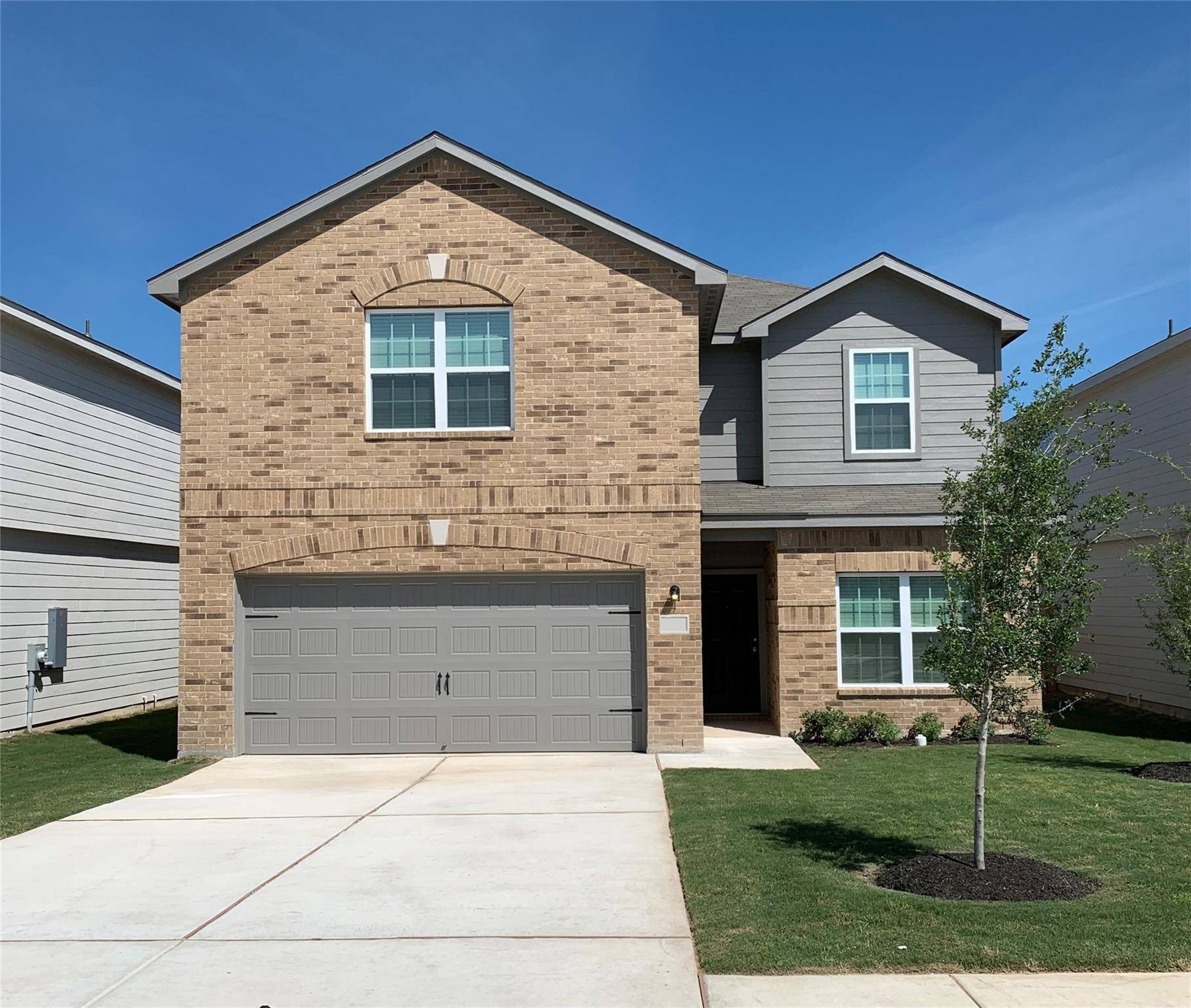 504 Scarborough CV, Jarrell, TX 76537