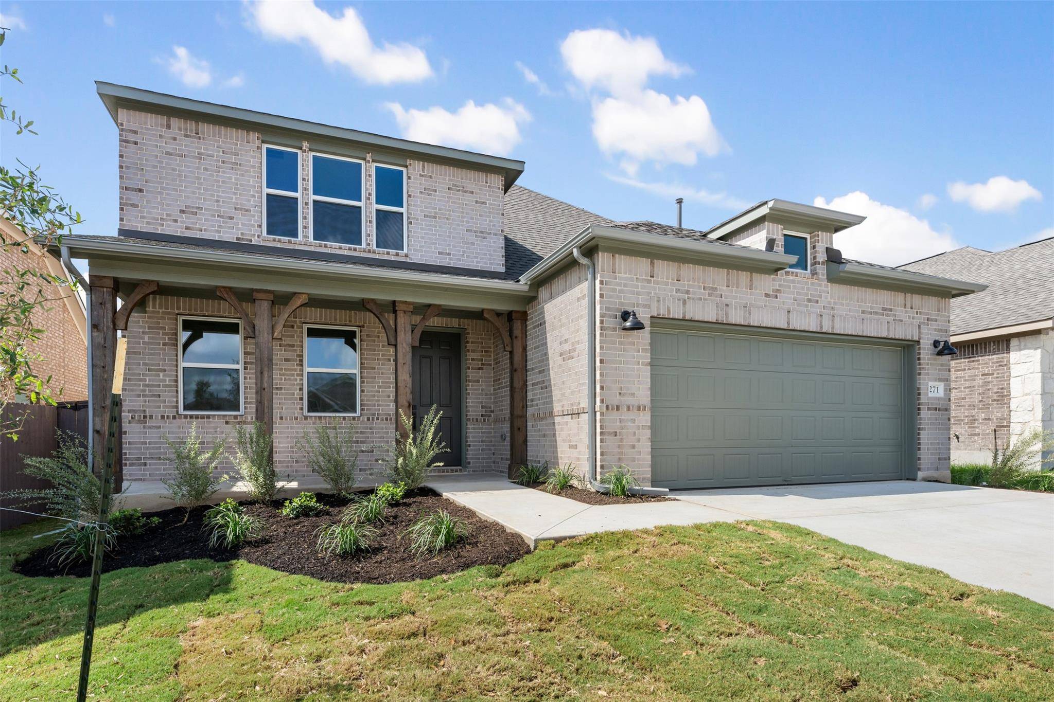 271 Grand Teton DR, Kyle, TX 78640