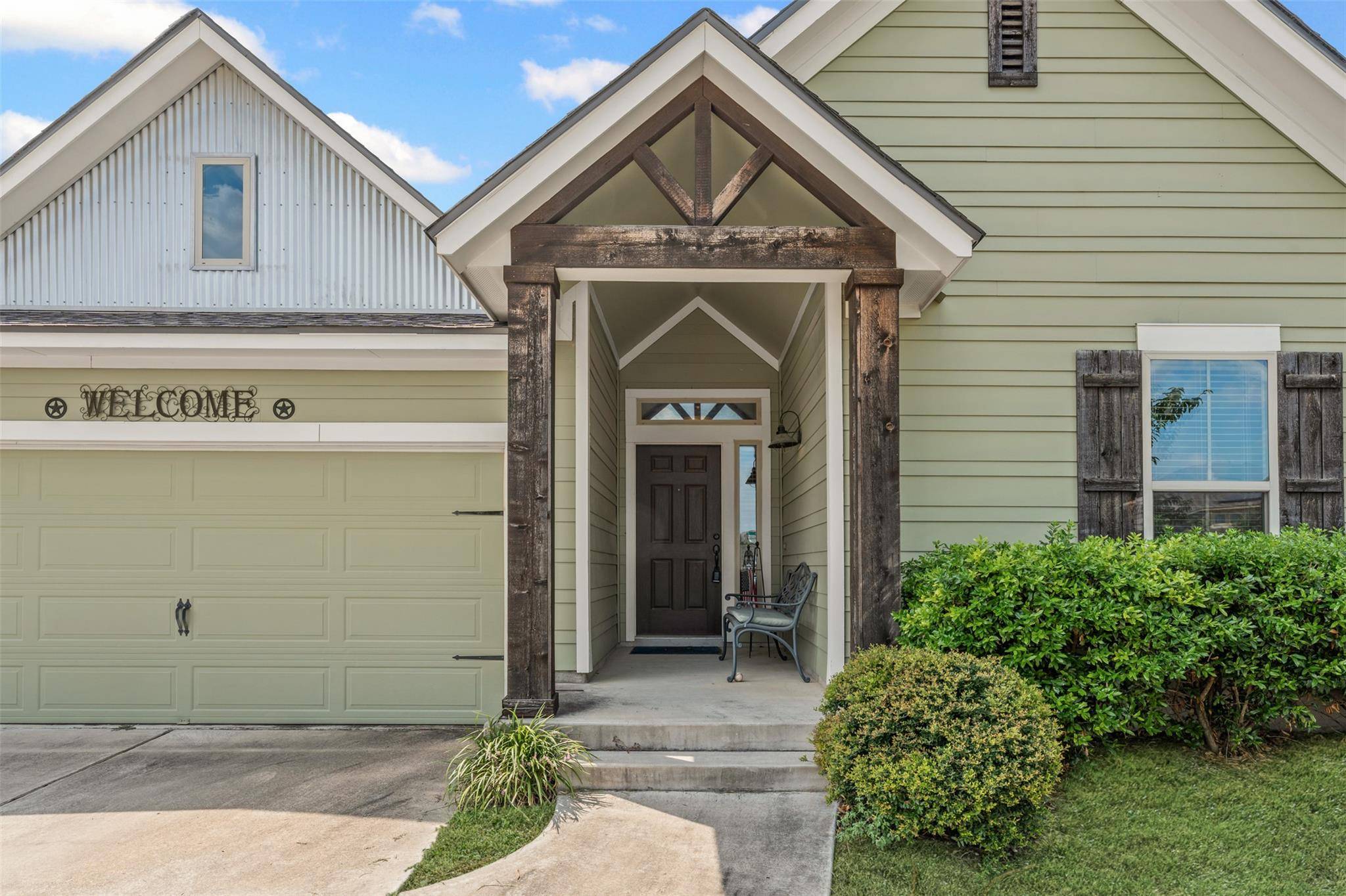 249 Wild Sage LN, Liberty Hill, TX 78642