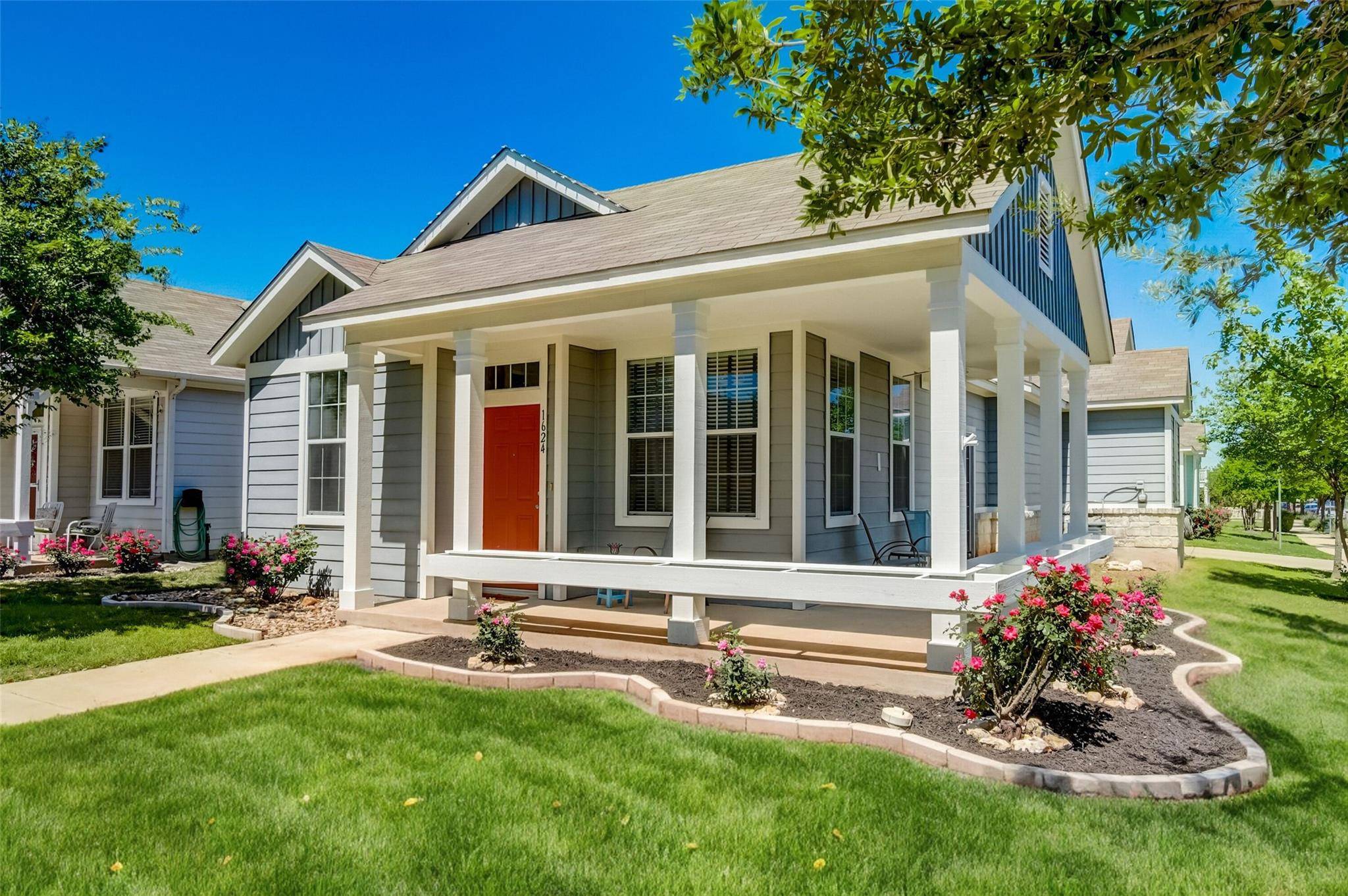 1624 Sanders, Kyle, TX 78640