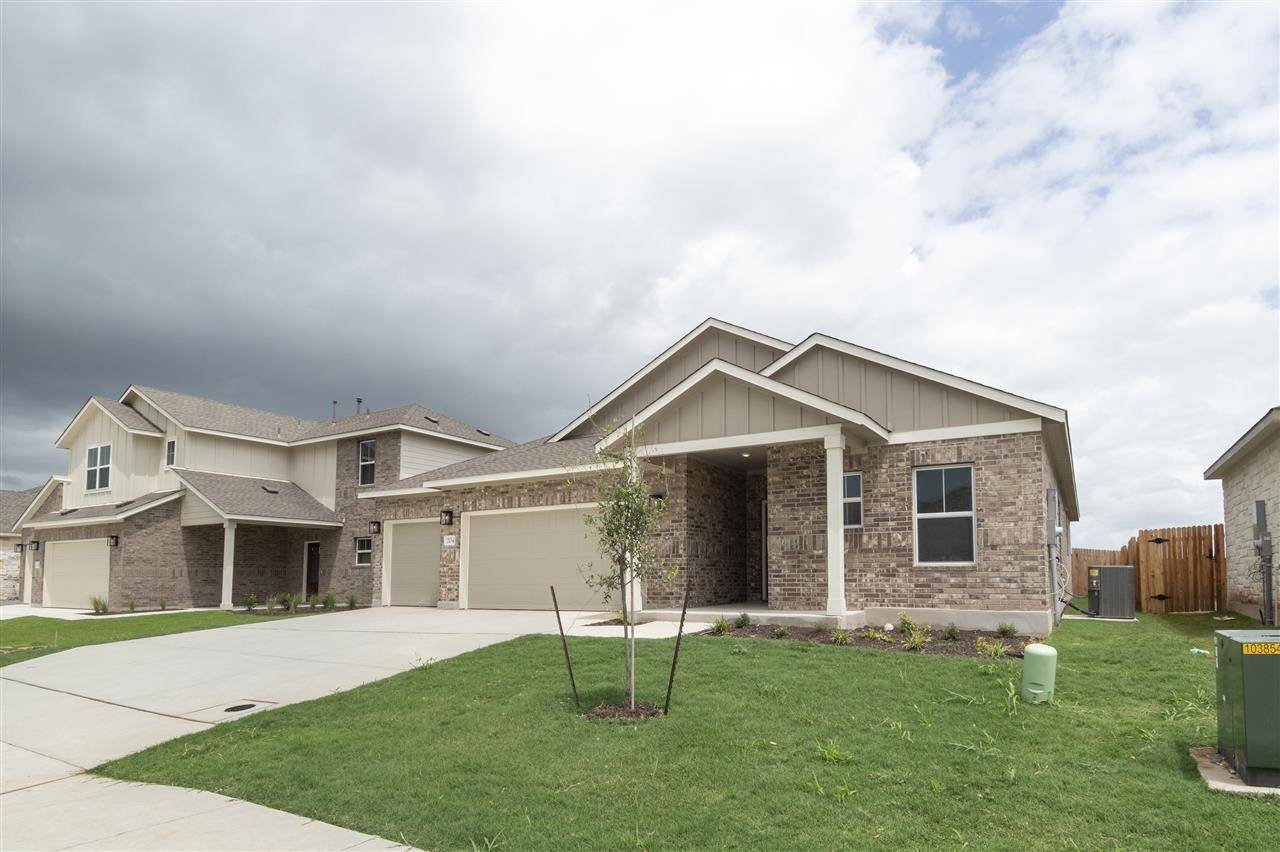3716 Pin Oak HLS, Seguin, TX 78155