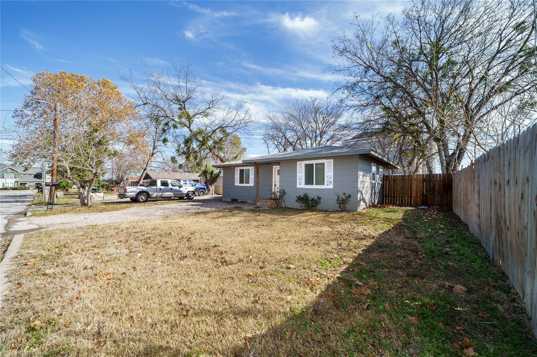 113 Chico ST, San Marcos, TX 78666