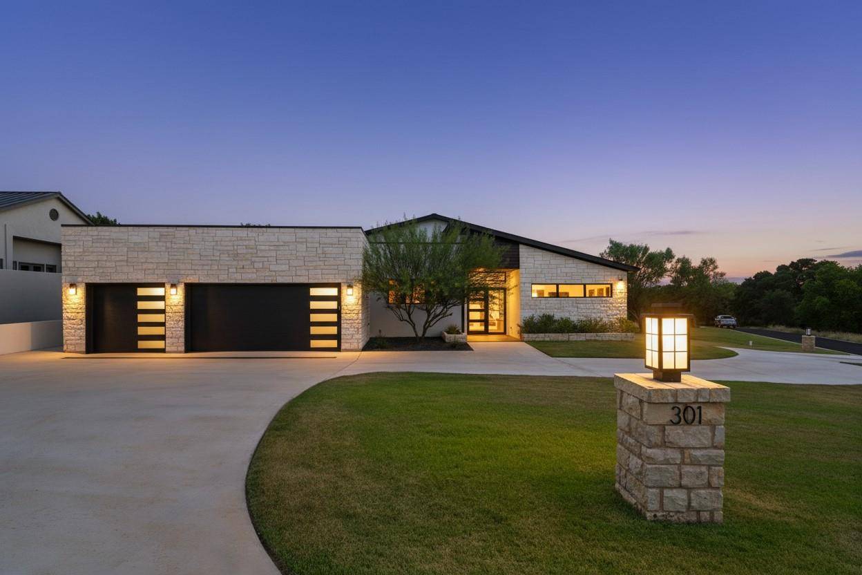 301 Eocene, Horseshoe Bay, TX 78657