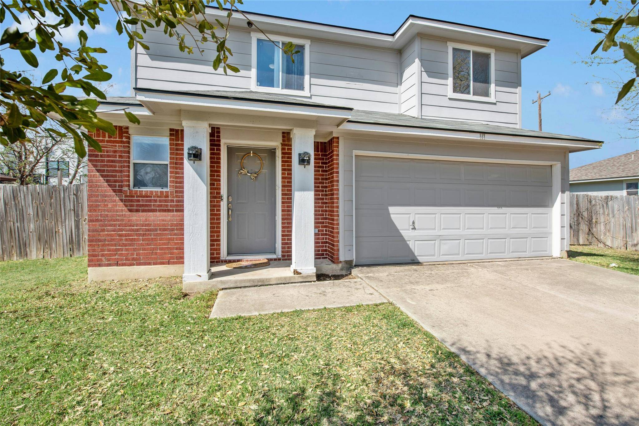 117 Mahogany LN, Georgetown, TX 78626