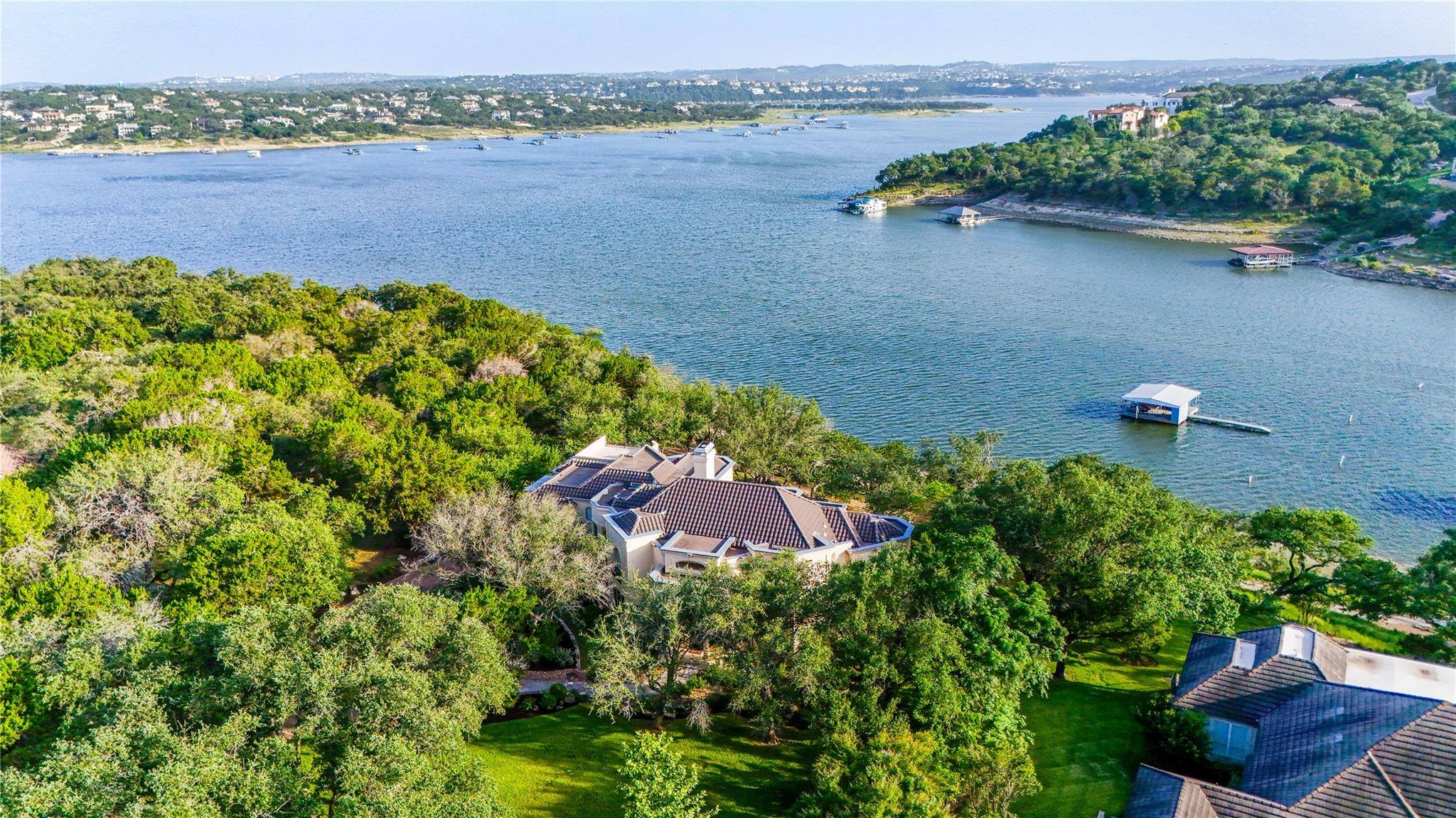 19801 Angel Bay DR, Spicewood, TX 78669