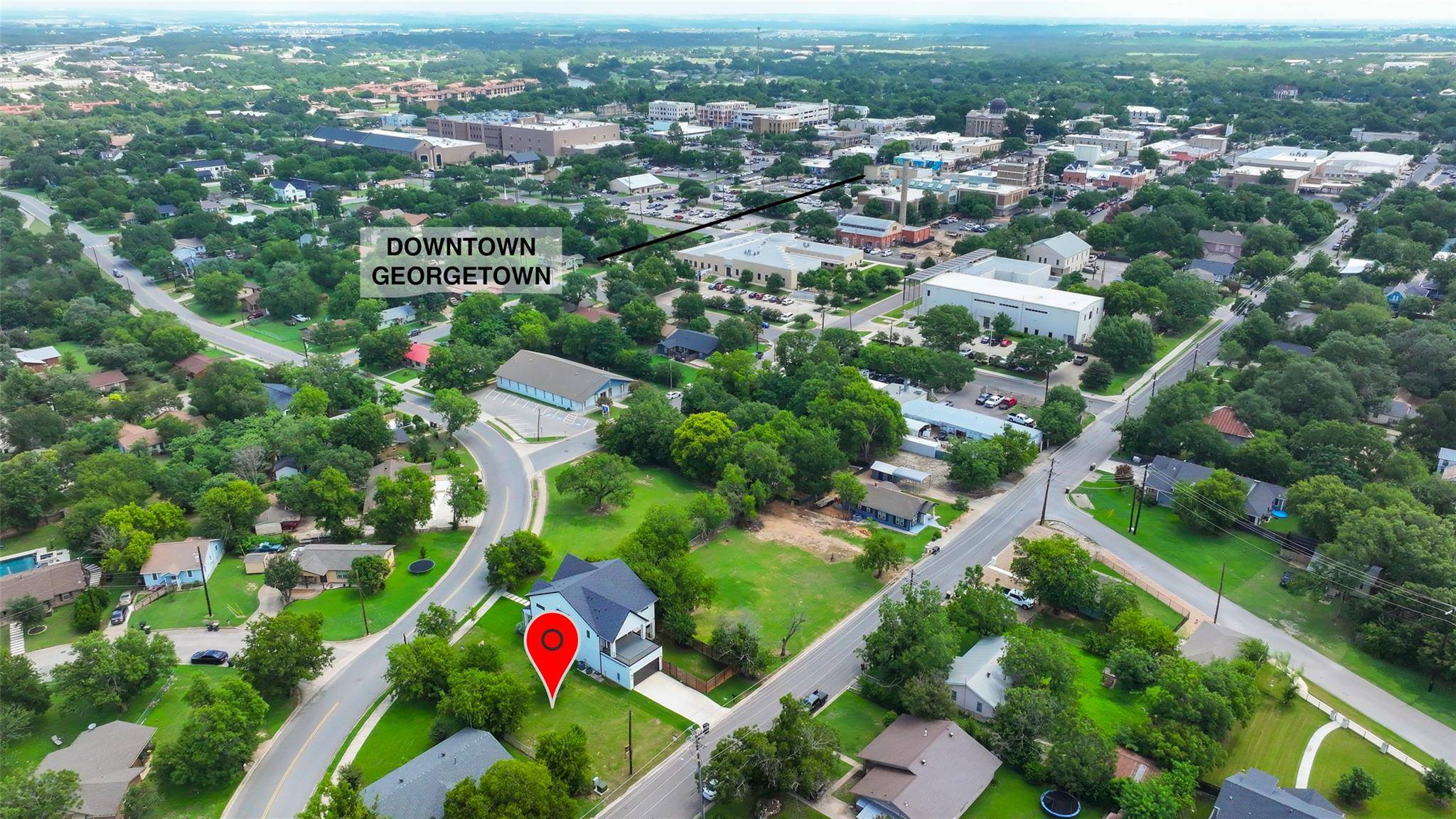 711 W 10th ST, Georgetown, TX 78626