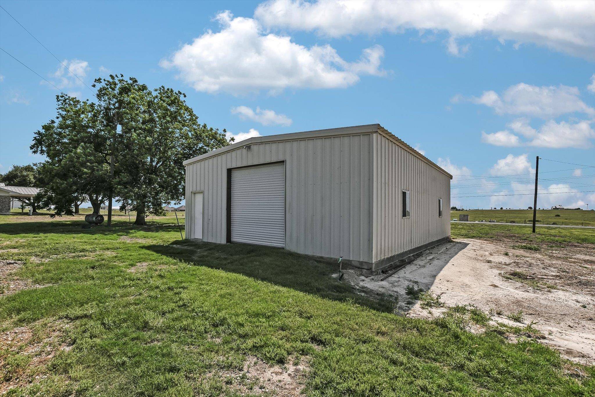 3707 Atkins RD, Salado, TX 76571