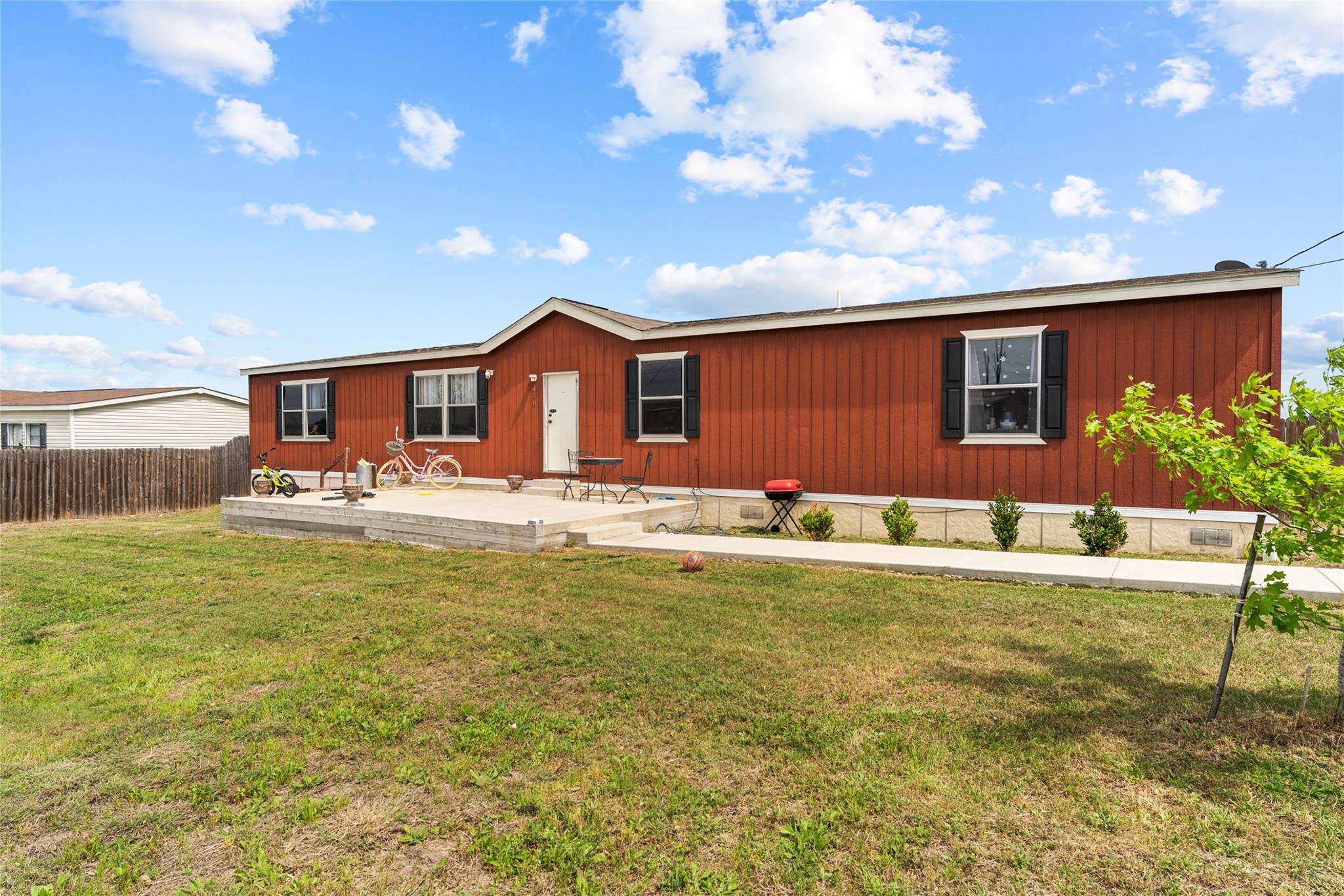 446 Duchess PASS, Kyle, TX 78640