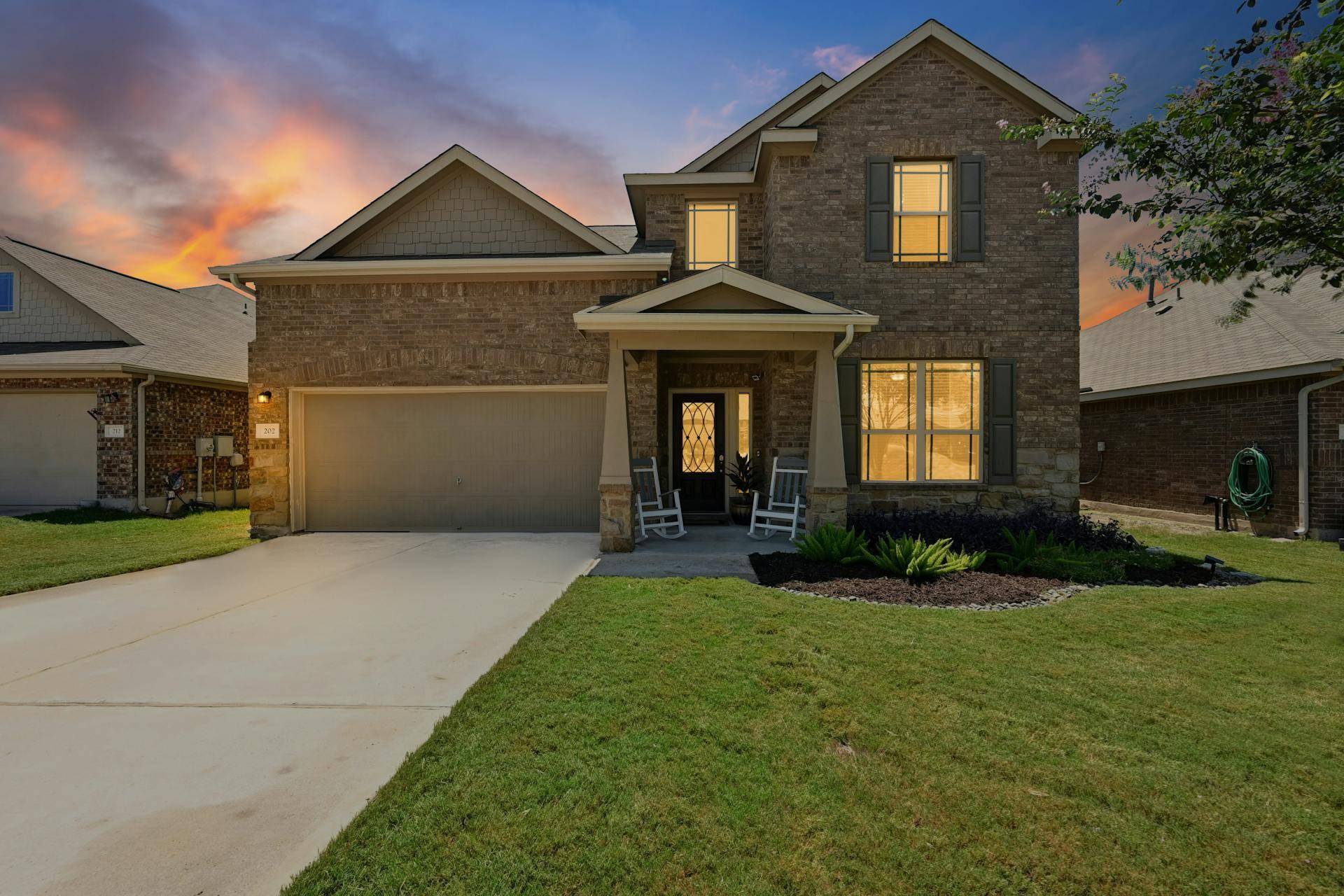 202 Fossilstone TRL, Buda, TX 78610