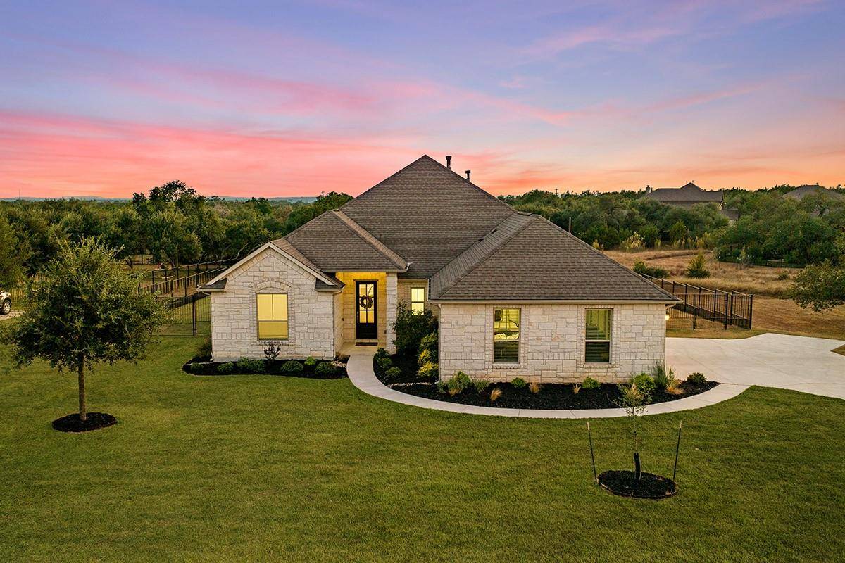 914 Blue Ridge DR, Dripping Springs, TX 78620