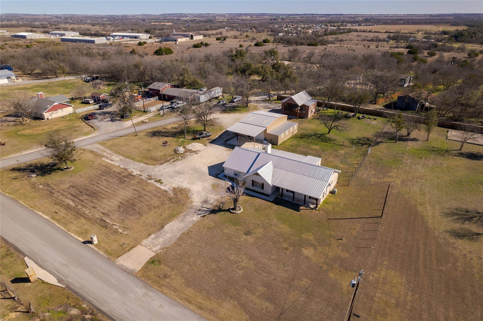210 Richard RD, Georgetown, TX 78626