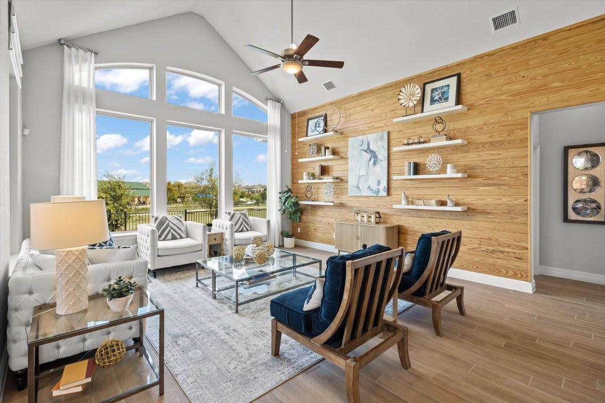 902 Cherrystone LOOP, Buda, TX 78610