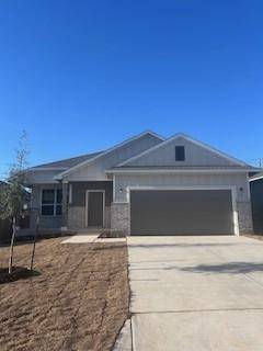 112 Outlaw DR, Jarrell, TX 76537