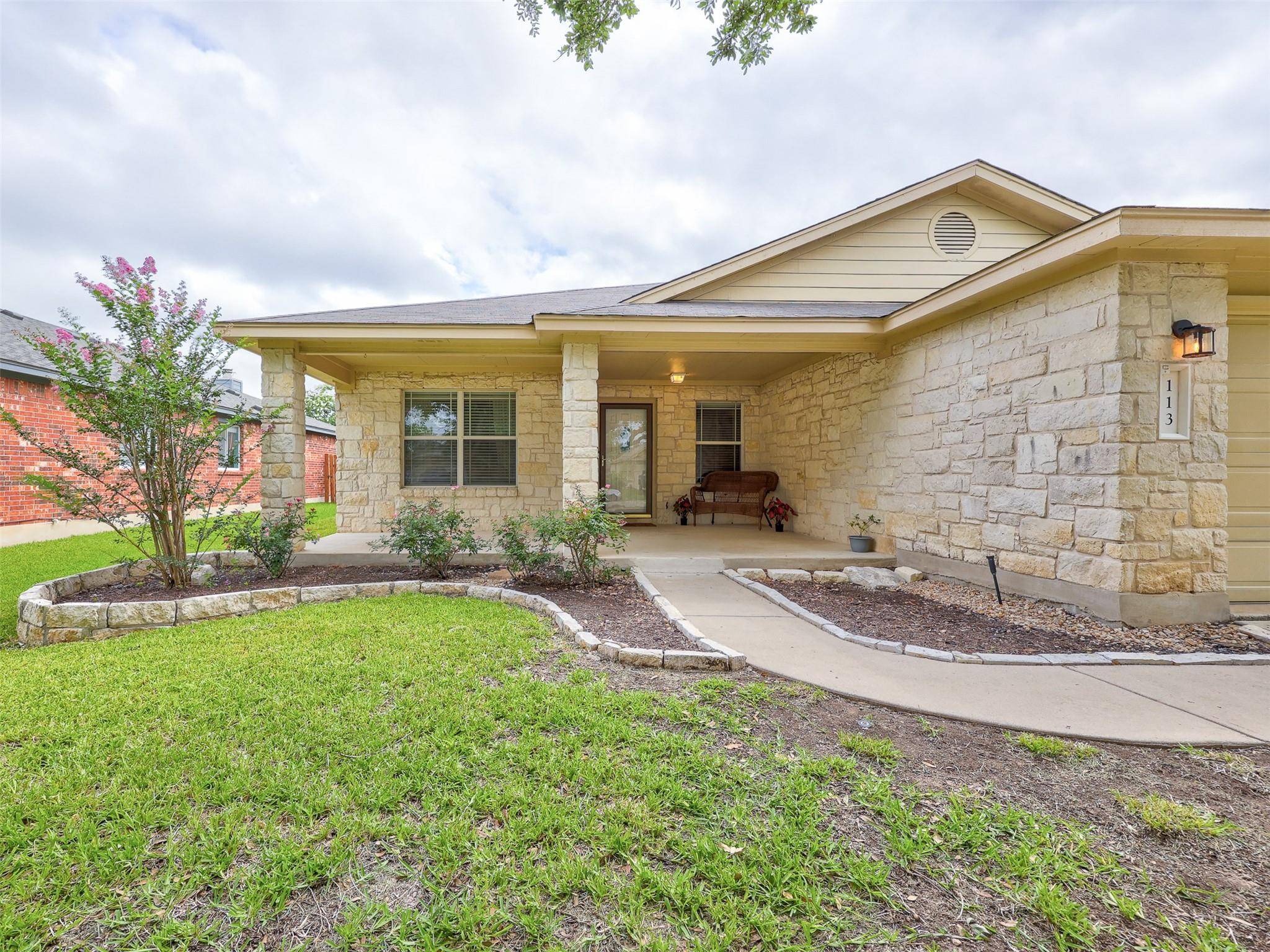 113 Waterlily WAY, Hutto, TX 78634