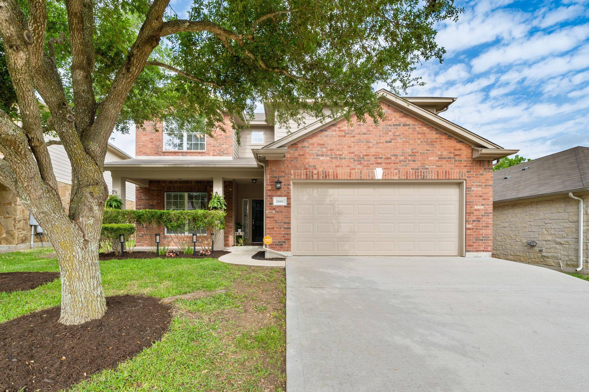 1661 Stone Rim LOOP, Buda, TX 78610