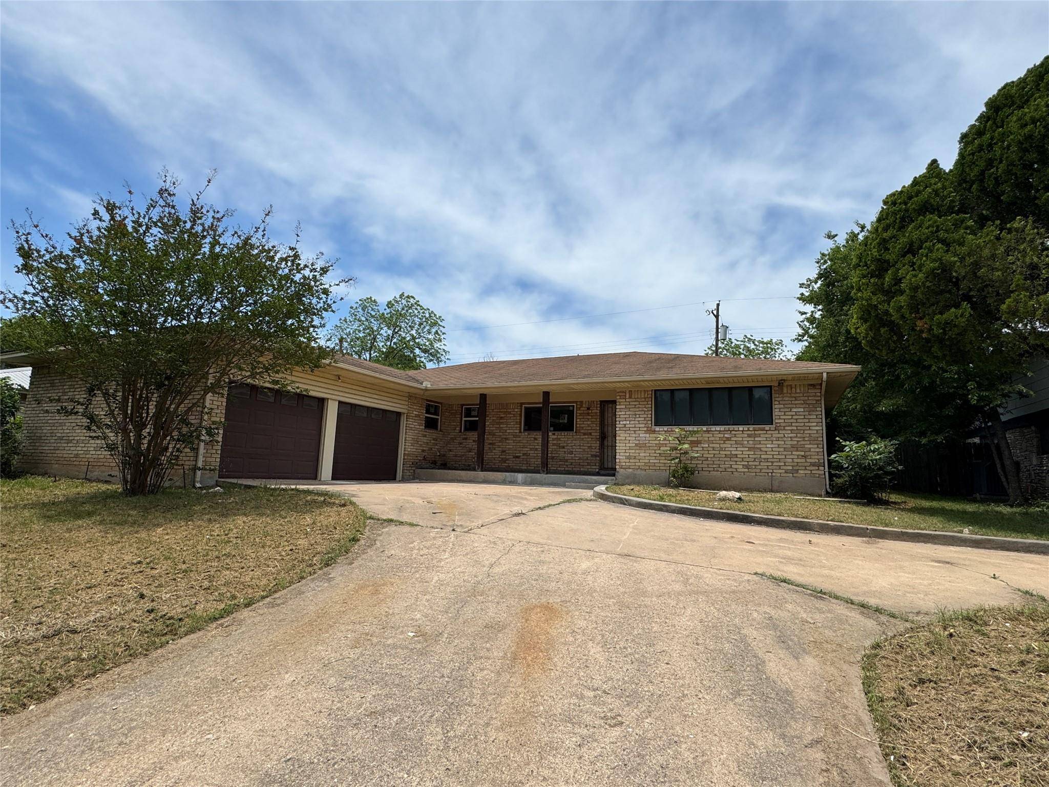 11302 Eubank DR, Austin, TX 78758