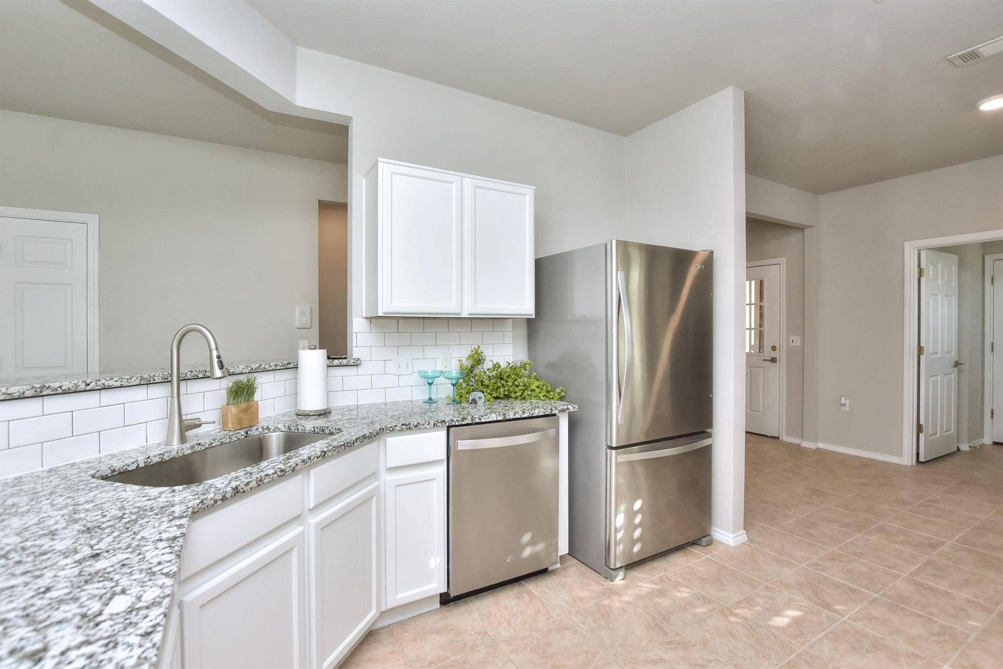 245 Bonham LOOP, Georgetown, TX 78633