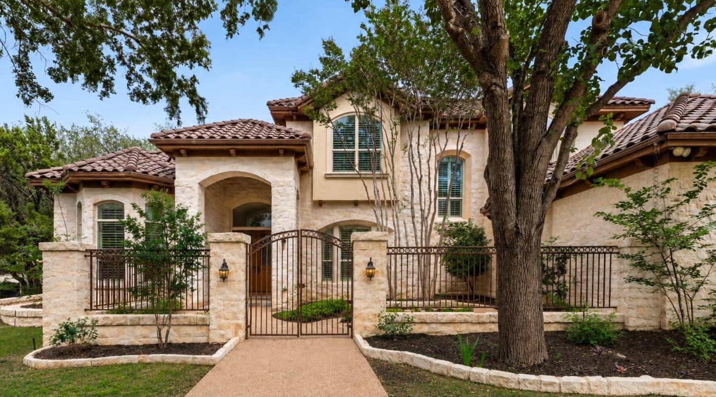 106 Lakeway Hills CV, Lakeway, TX 78734