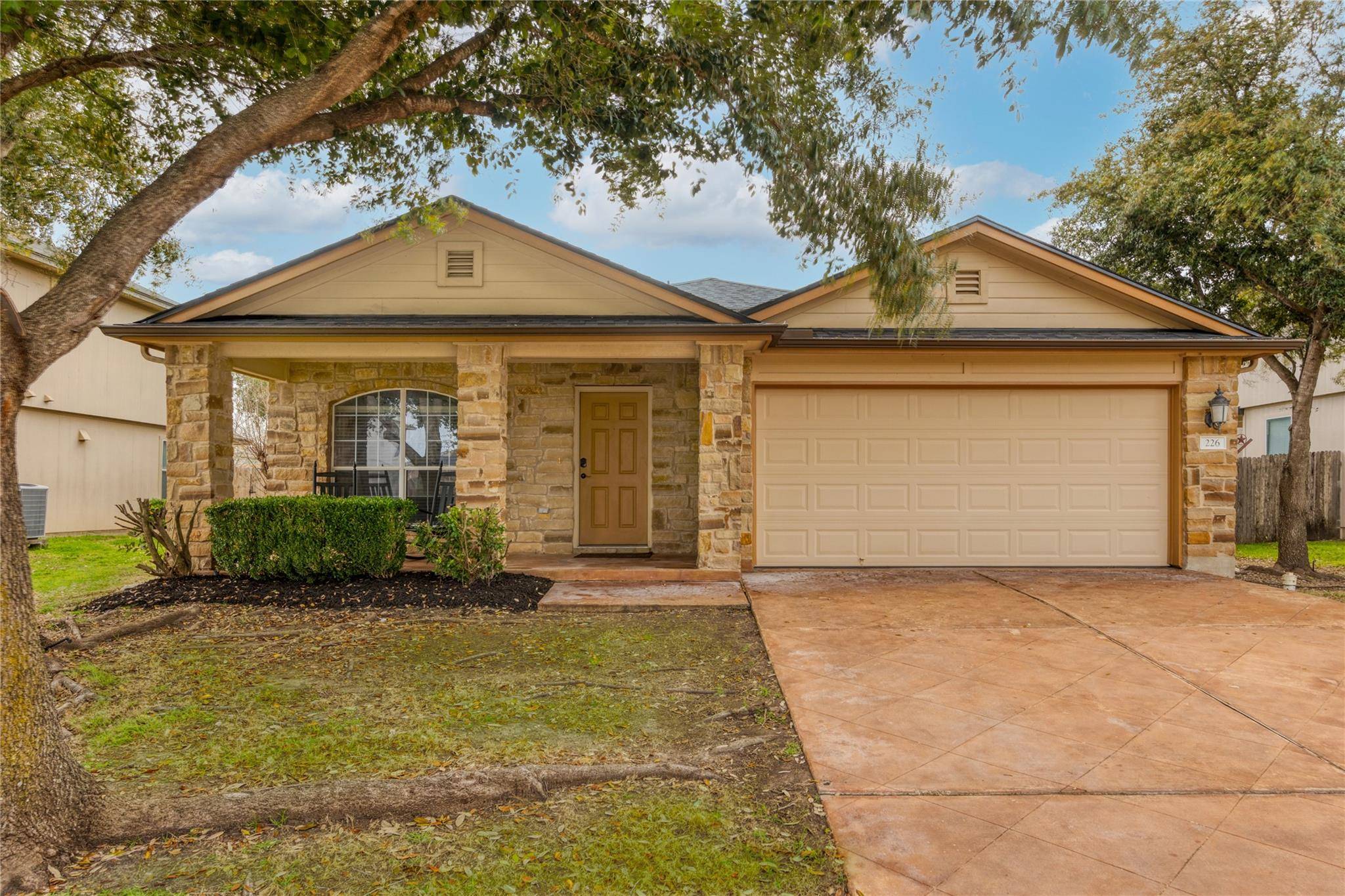 226 Killian LOOP, Hutto, TX 78634