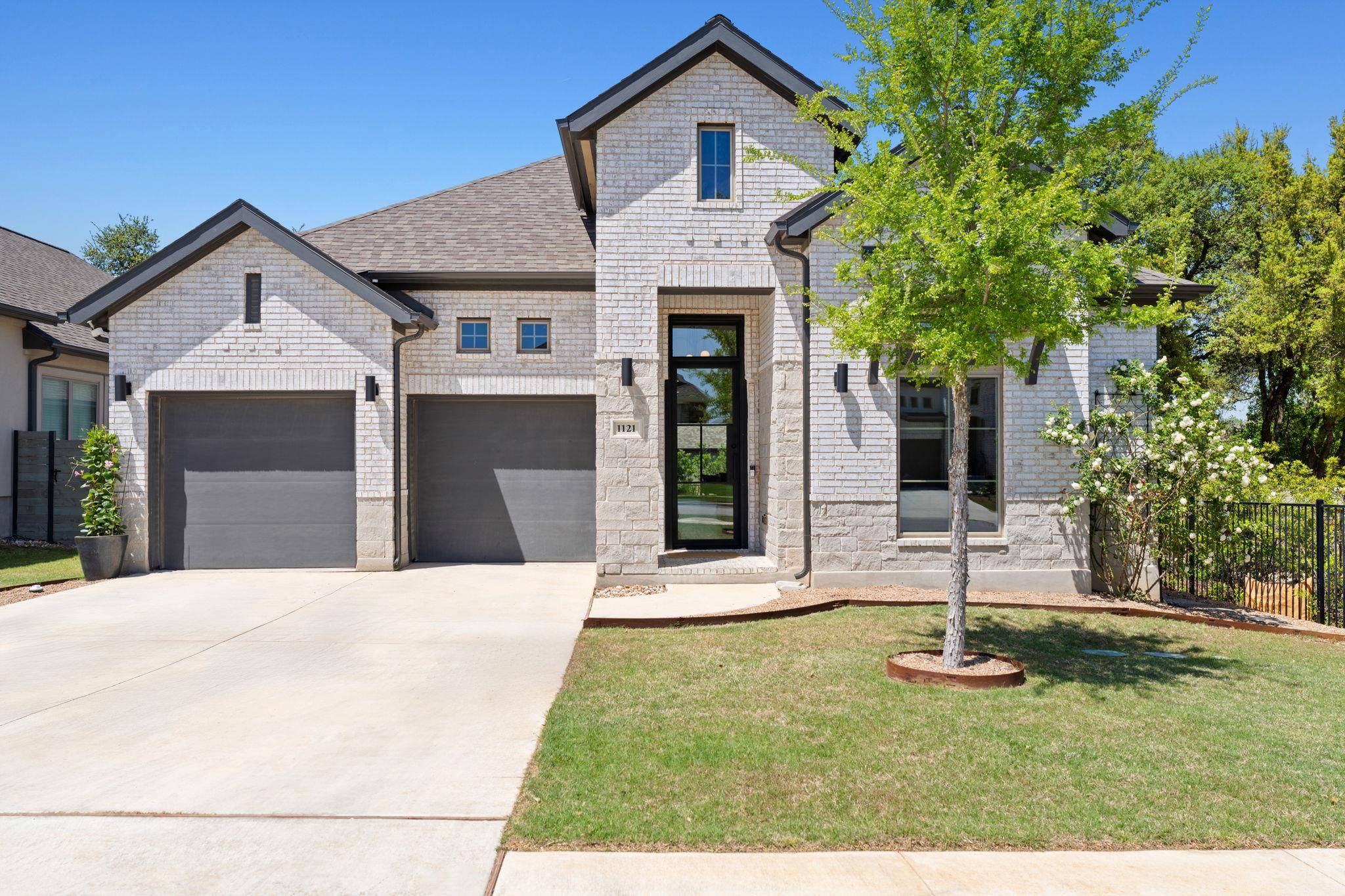 1121 Wolf Hollow DR, Georgetown, TX 78628