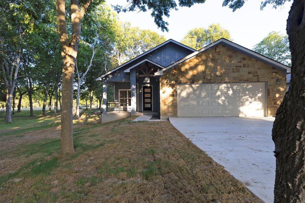 171 Moku Manu DR, Bastrop, TX 78602