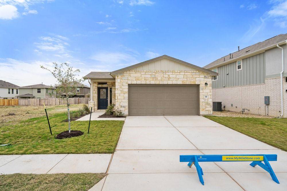 126 White Horses DR, Kyle, TX 78640