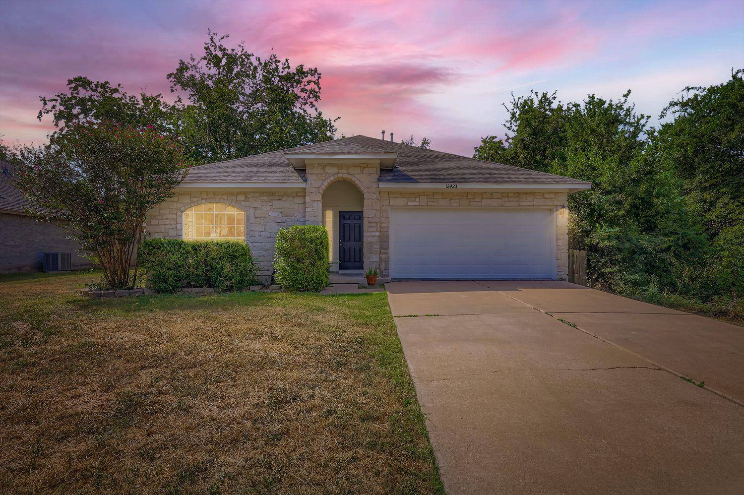 12423 Los Indios TRL, Austin, TX 78729
