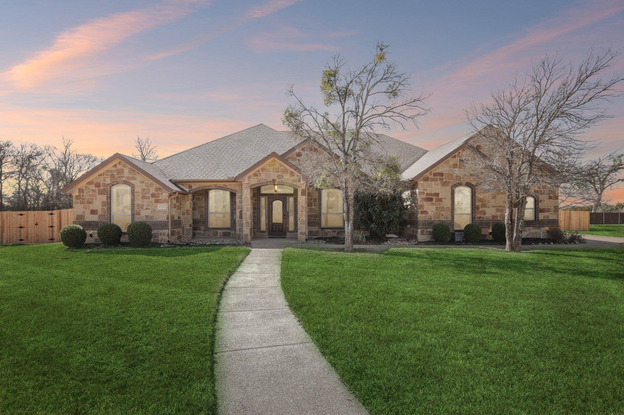 6320 Brayson Oaks CT, Belton, TX 76513