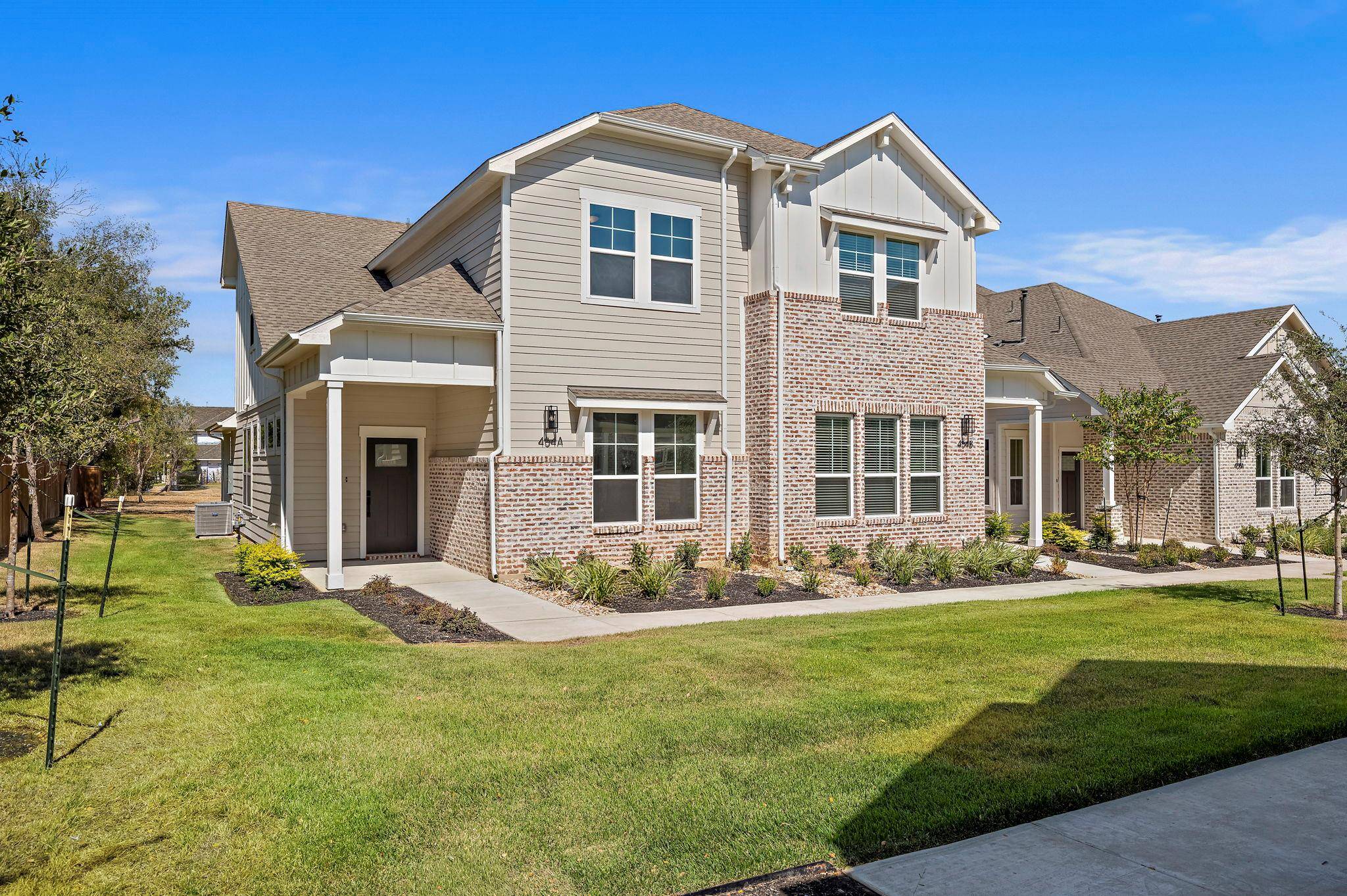 454 Orleanian DR #A, Buda, TX 78610