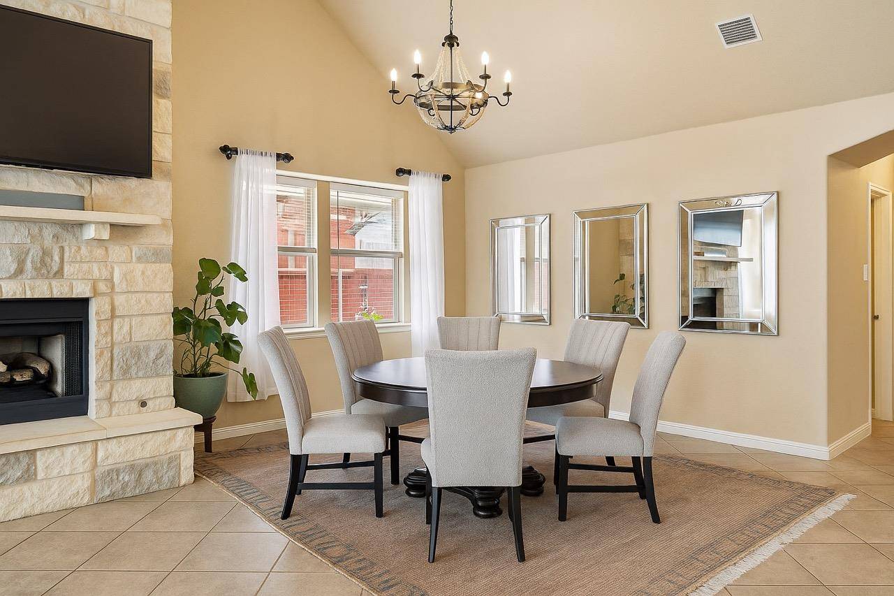 2494 Santa Barbara LOOP, Round Rock, TX 78665