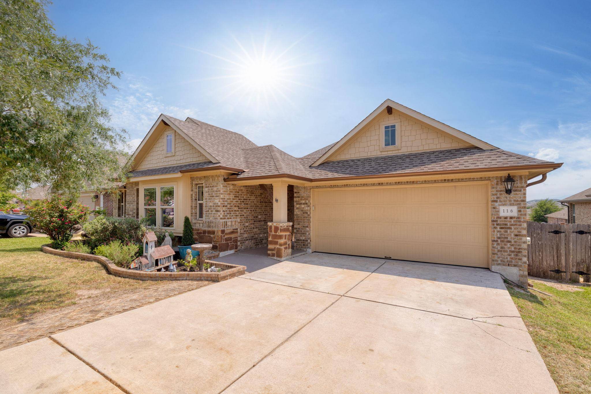 116 Limerick CV, Hutto, TX 78634