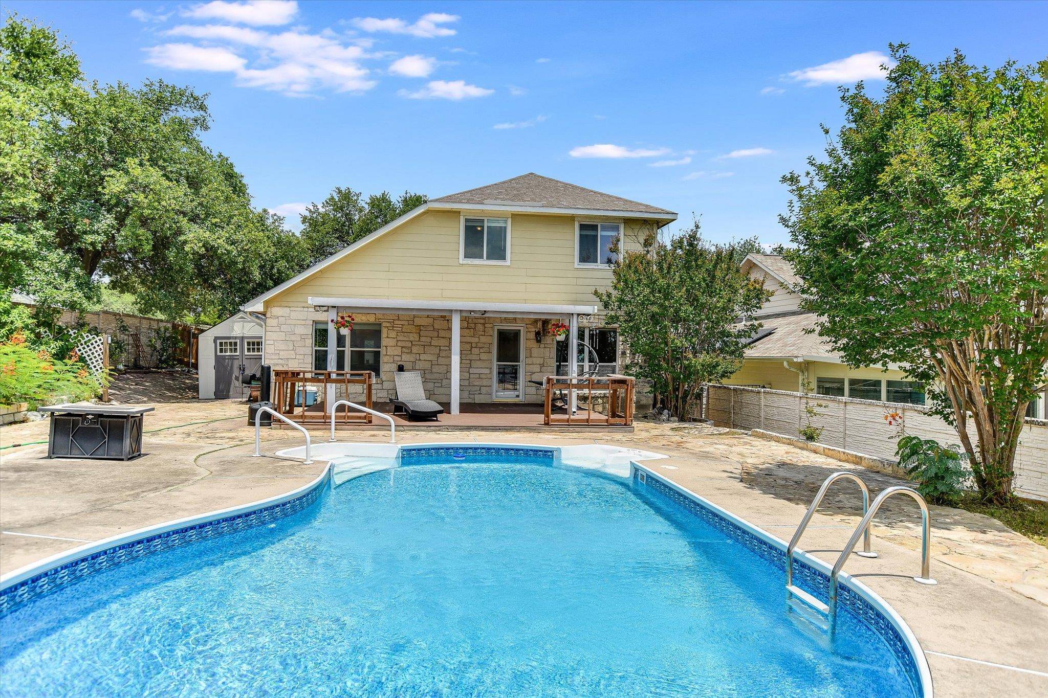 1753 Gaylord DR, Austin, TX 78728