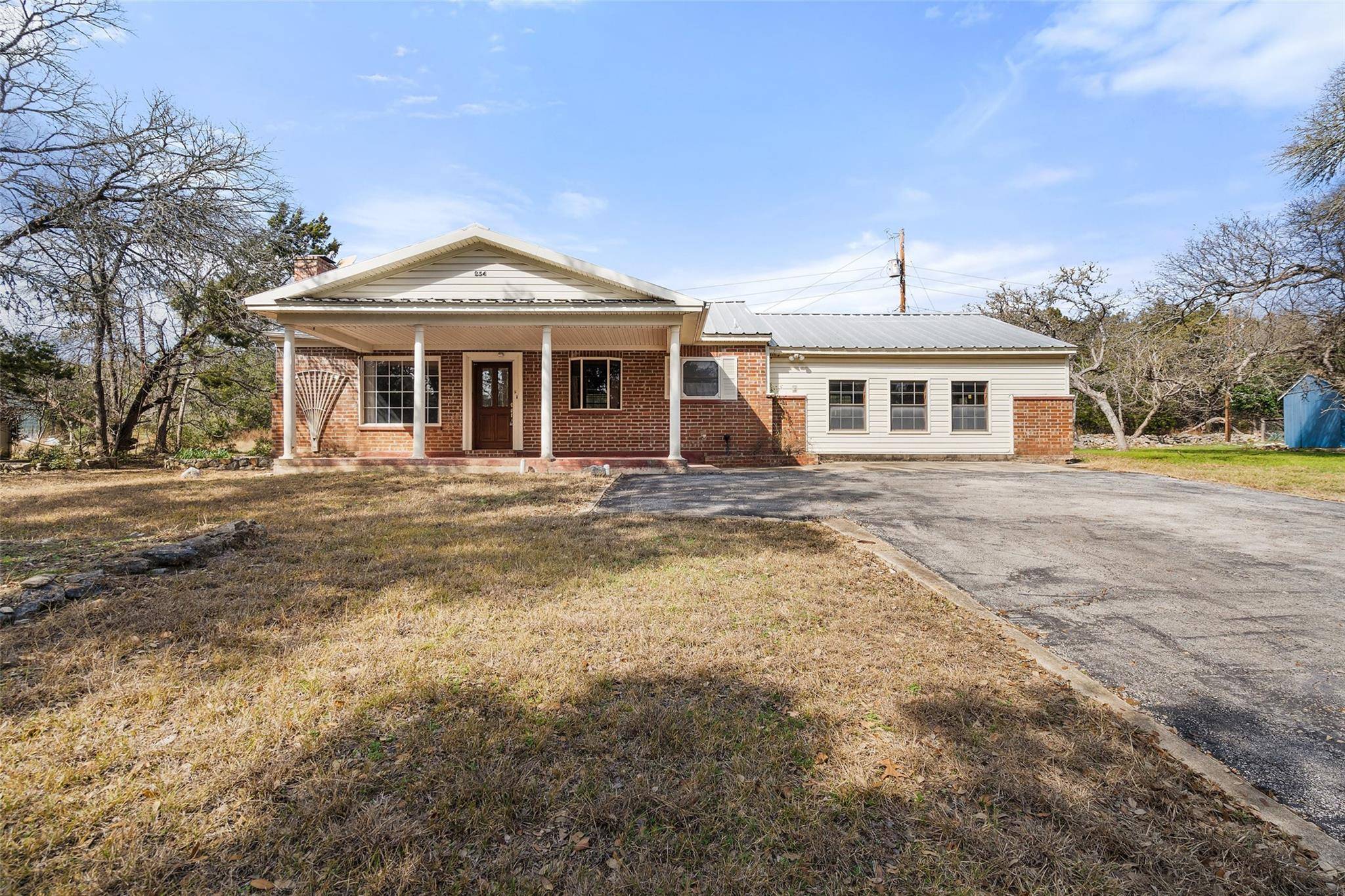 234 Woodcreek DR, Wimberley, TX 78676