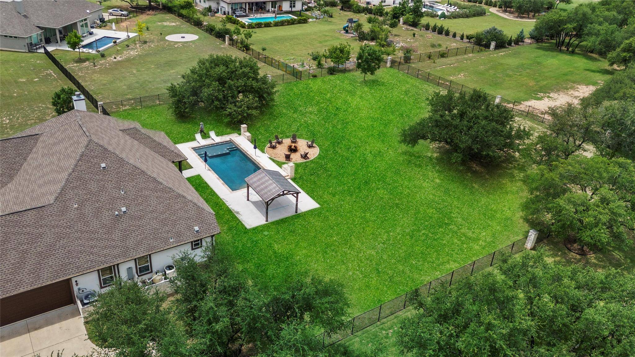 112 Red Mulberry WAY, Leander, TX 78641
