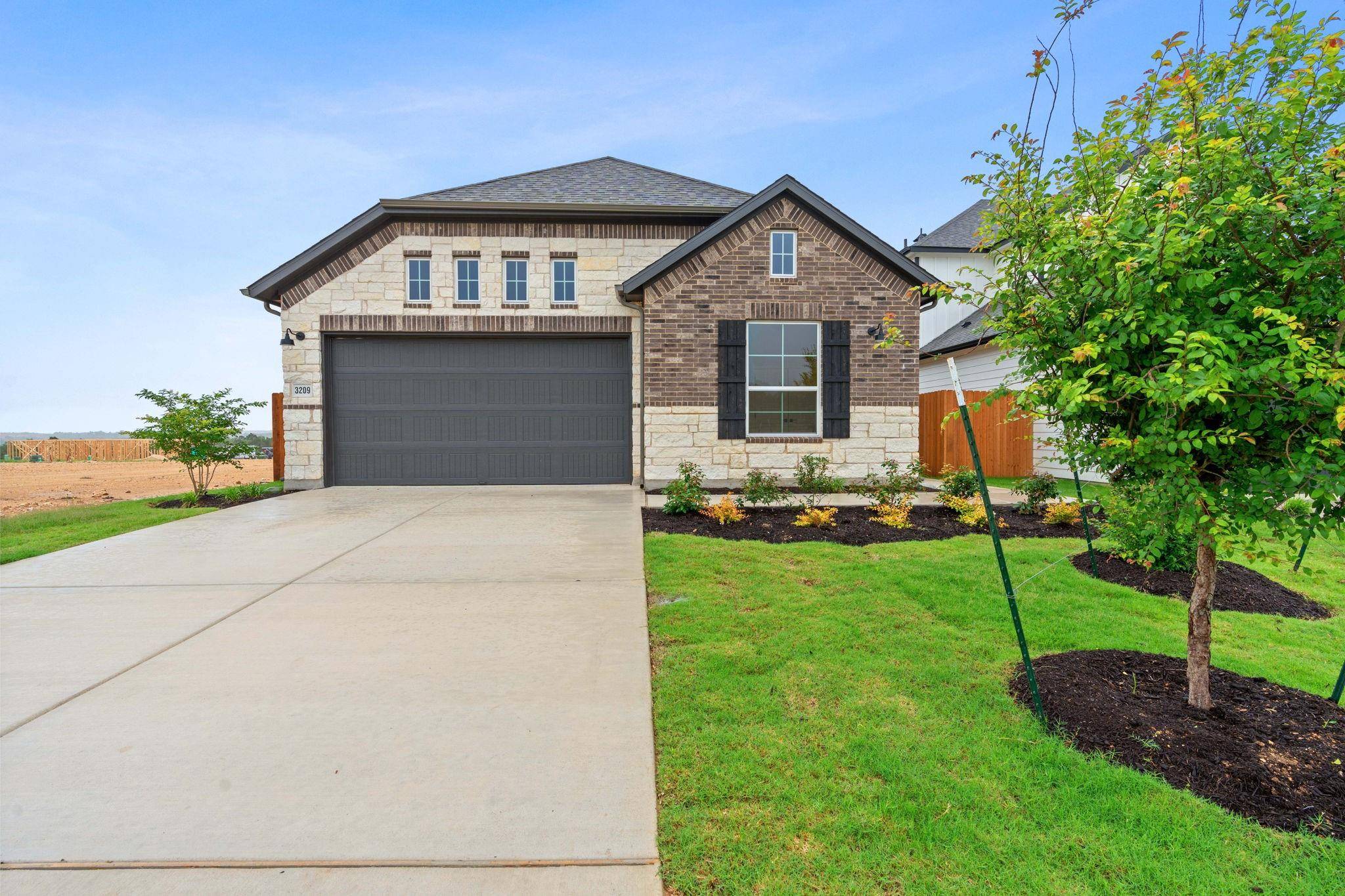 3209 Canyon River LN, Georgetown, TX 78628