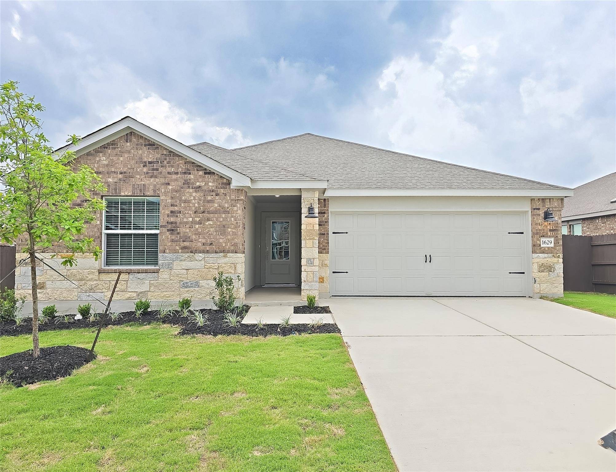 1629 Magnolia Farm WAY, Georgetown, TX 78628